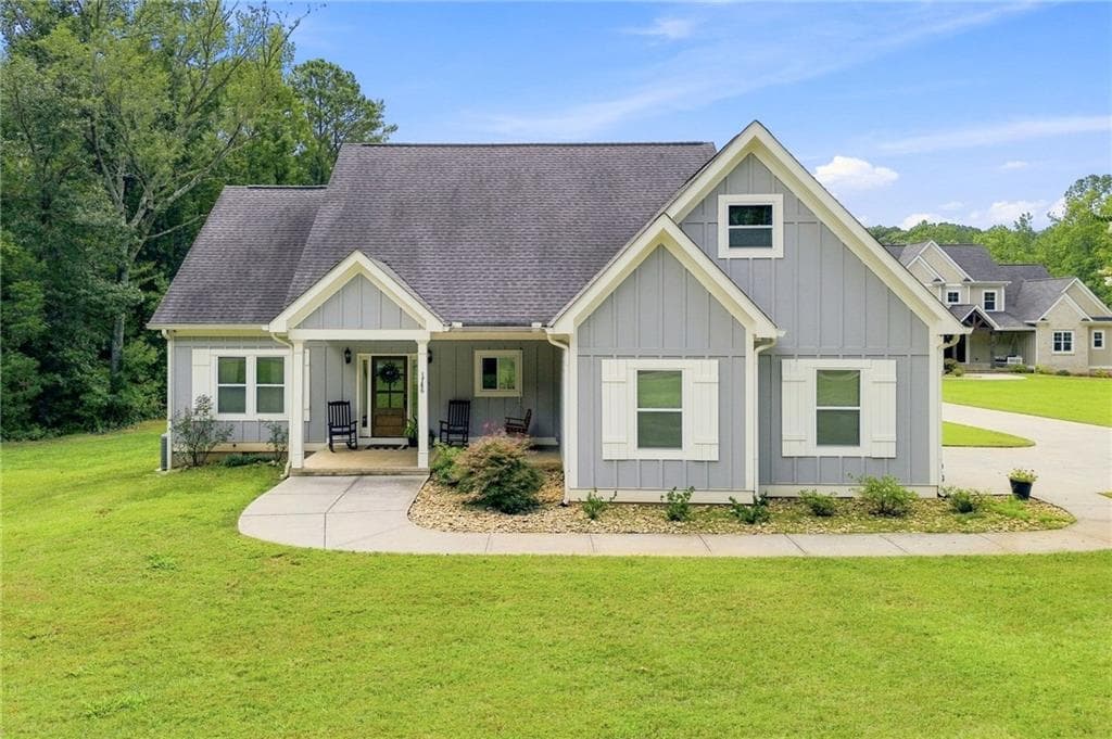 7 bedroom, 6 bathroom, 10,400 sq ft single family residence for sale at 1782 Worley Road, Ball Ground, GA 30107 — photo 3
