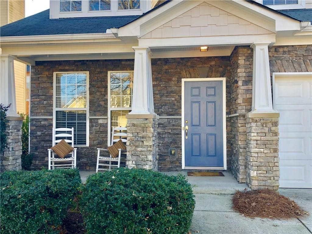 4 bedroom, 3 bathroom, 2,482 sq ft single family residence for sale at 1423 Lady Slipper Court, Kennesaw, GA 30152 — photo 2