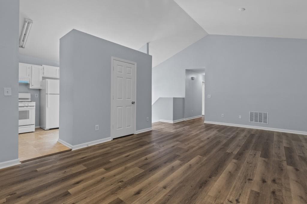 4 bedroom, 3 bathroom single family residence for rent at 2262 COBB CREEK Drive, Decatur, GA 30032 for $2,025 a month — photo 8