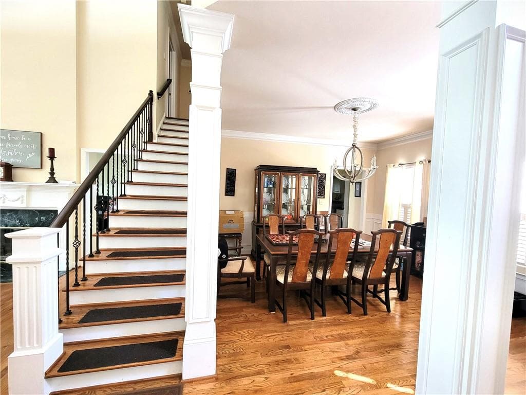 4 bedroom, 3 bathroom, 3,044 sq ft single family residence for sale at 2825 Gleneagles Pointe, Alpharetta, GA 30005 — photo 8