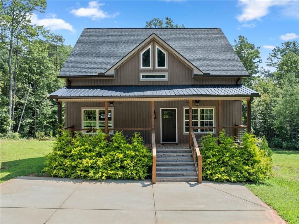 3 bedroom, 3 bathroom, 1,780 sq ft single family residence for sale at 85 Deer Valley Estate Road, Sautee Nacoochee, GA 30571