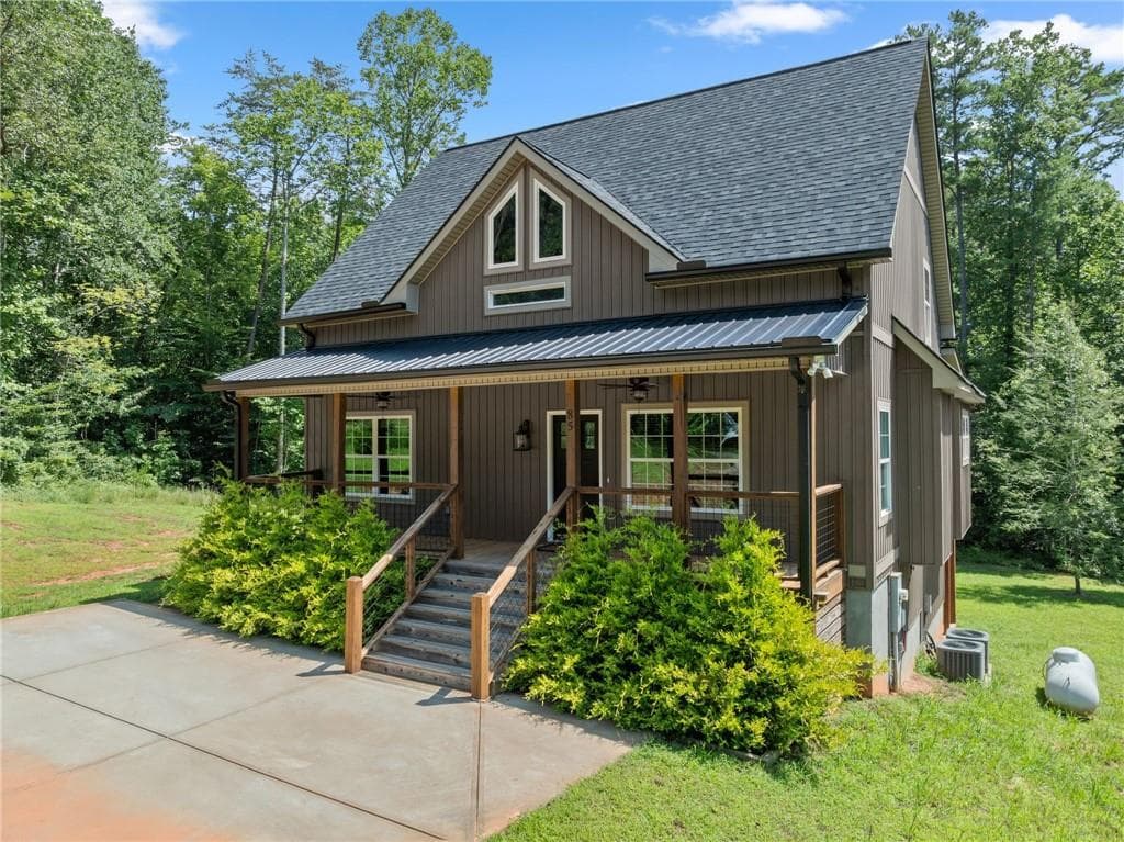 3 bedroom, 3 bathroom, 1,780 sq ft single family residence for sale at 85 Deer Valley Estate Road, Sautee Nacoochee, GA 30571 — photo 4