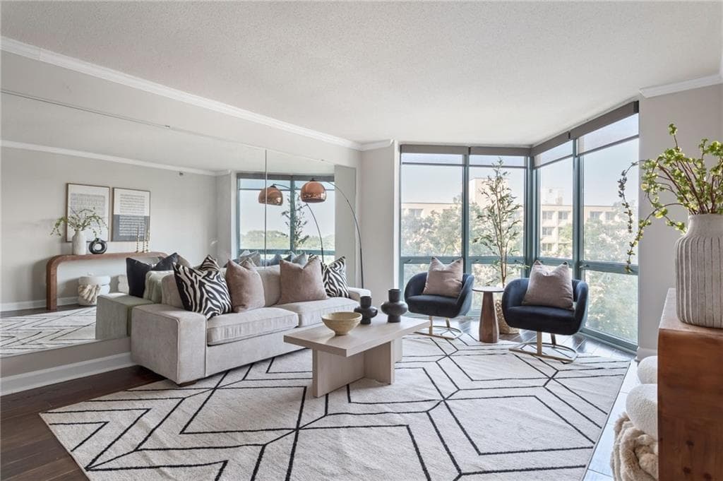 1 bedroom, 1 bathroom, 807 sq ft condominium for sale at 2870 Pharr Court South 1109, Atlanta, GA 30305 — photo 7