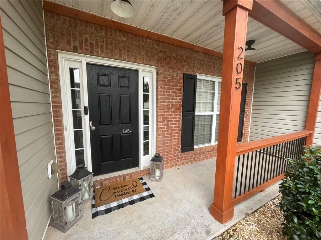 3 bedroom, 2 bathroom, 1,705 sq ft single family residence for sale at 205 Stagecoach Pass, Temple, GA 30179 — photo 4