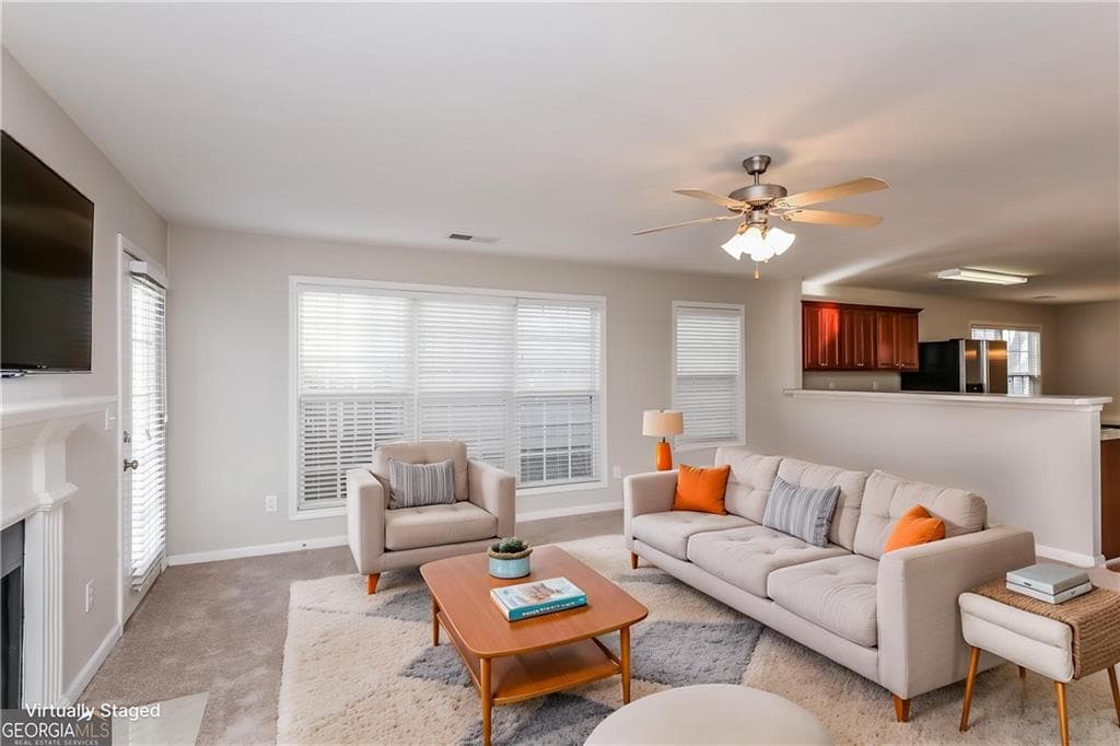 3 bedroom, 3 bathroom, 2,800 sq ft single family residence for sale at 2581 Bald Cypress Drive, Braselton, GA 30517 — photo 3