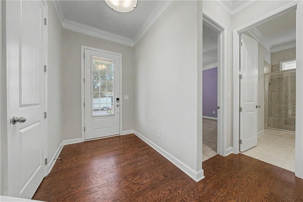 4 bedroom, 3 bathroom, 2,397 sq ft single family residence for rent at 165 Mansfield Drive, Fayetteville, GA 30214 for $2,800 a month — photo 3