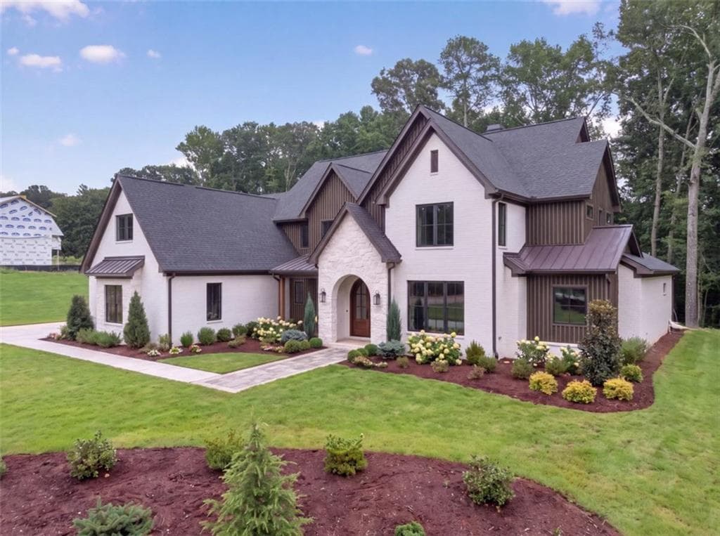 5 bedroom, 5 bathroom, 5,799 sq ft single family residence for sale at 616 Hoke Okelly Mill Road, Loganville, GA 30052 — photo 5