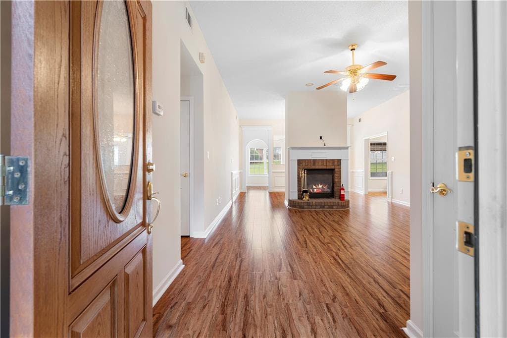 2 bedroom, 2 bathroom, 2,023 sq ft single family residence for sale at 235 Prominent Loop, Mcdonough, GA 30253 — photo 8