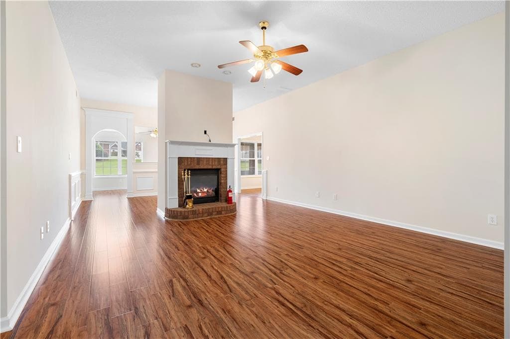 2 bedroom, 2 bathroom, 2,023 sq ft single family residence for sale at 235 Prominent Loop, Mcdonough, GA 30253 — photo 10