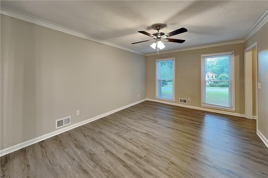 3 bedroom, 3 bathroom, 2,194 sq ft single family residence for rent at 2090 Moccasin Way, Marietta, GA 30064 for $2,350 a month — photo 4