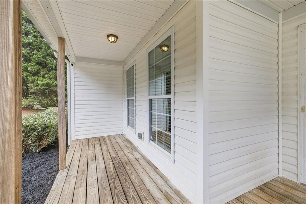 3 bedroom, 2 bathroom, 3,253 sq ft single family residence under contract at 200 Hugh Stowers Road, Dawsonville, GA 30534 — photo 4
