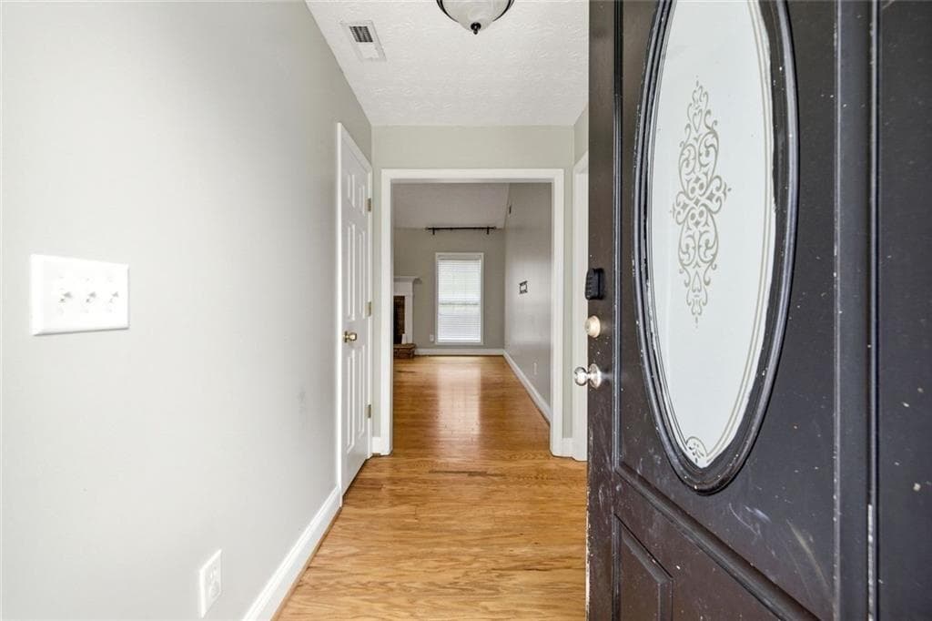 3 bedroom, 2 bathroom, 3,253 sq ft single family residence under contract at 200 Hugh Stowers Road, Dawsonville, GA 30534 — photo 5