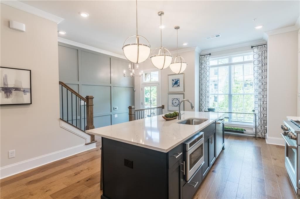 4 bedroom, 4 bathroom, 2,192 sq ft townhouse for sale at 3226 Brunel Lane 9, Peachtree Corners, GA 30092 — photo 3