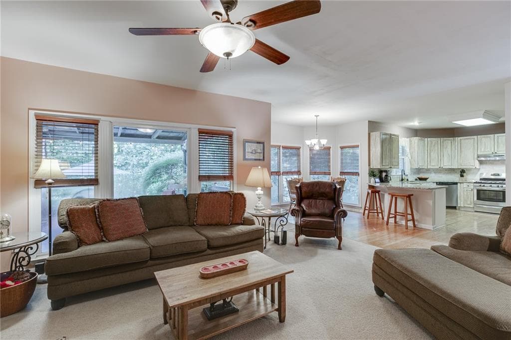 4 bedroom, 3 bathroom, 2,868 sq ft single family residence for sale at 651 Sweetfern Lane, Sugar Hill, GA 30518 — photo 10
