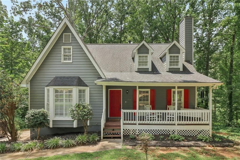 6 bedroom, 3 bathroom, 2,345 sq ft single family residence for sale at 1910 Fernwood Drive, Lawrenceville, GA 30043
