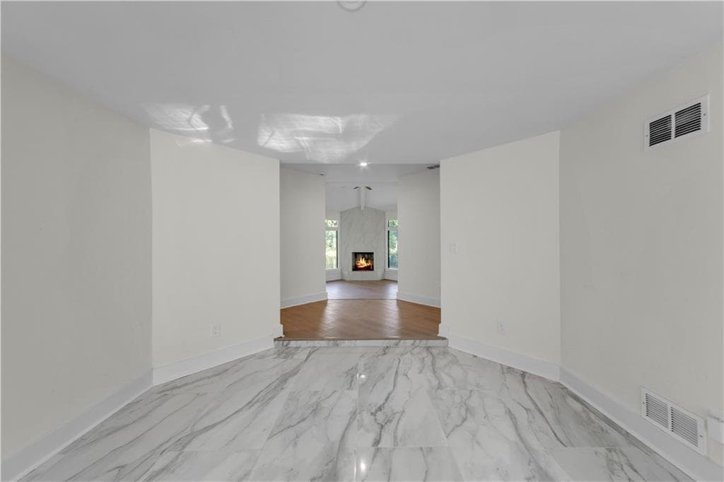 3 bedroom, 2 bathroom, 2,680 sq ft single family residence for sale at 1568 Niskey Lake Trail, Atlanta, GA 30331 — photo 4