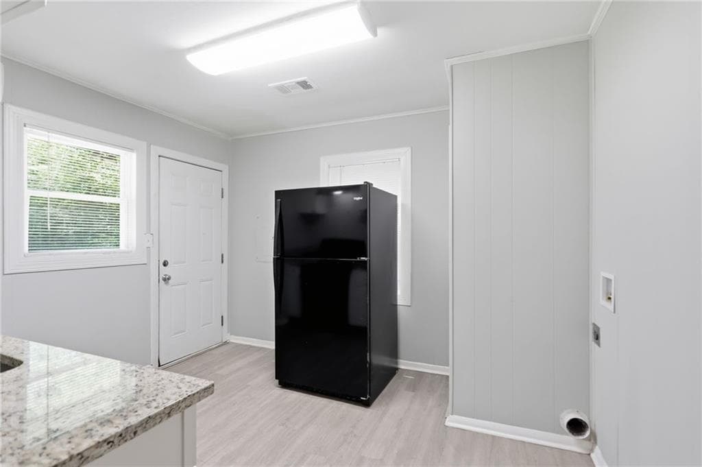 3 bedroom, 1 bathroom, 916 sq ft single family residence under contract at 1693 Concord Drive, Marietta, GA 30060 — photo 10