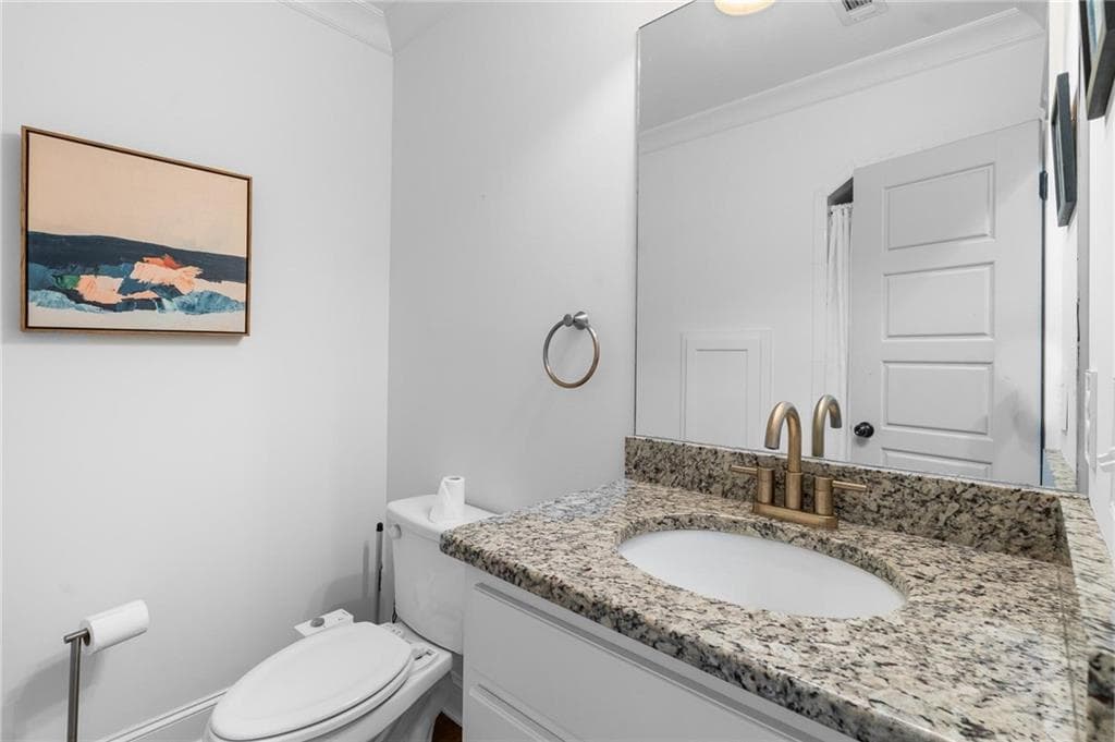 4 bedroom, 3 bathroom, 2,016 sq ft single family residence for sale at 2330 1st Avenue, Atlanta, GA 30317 — photo 9