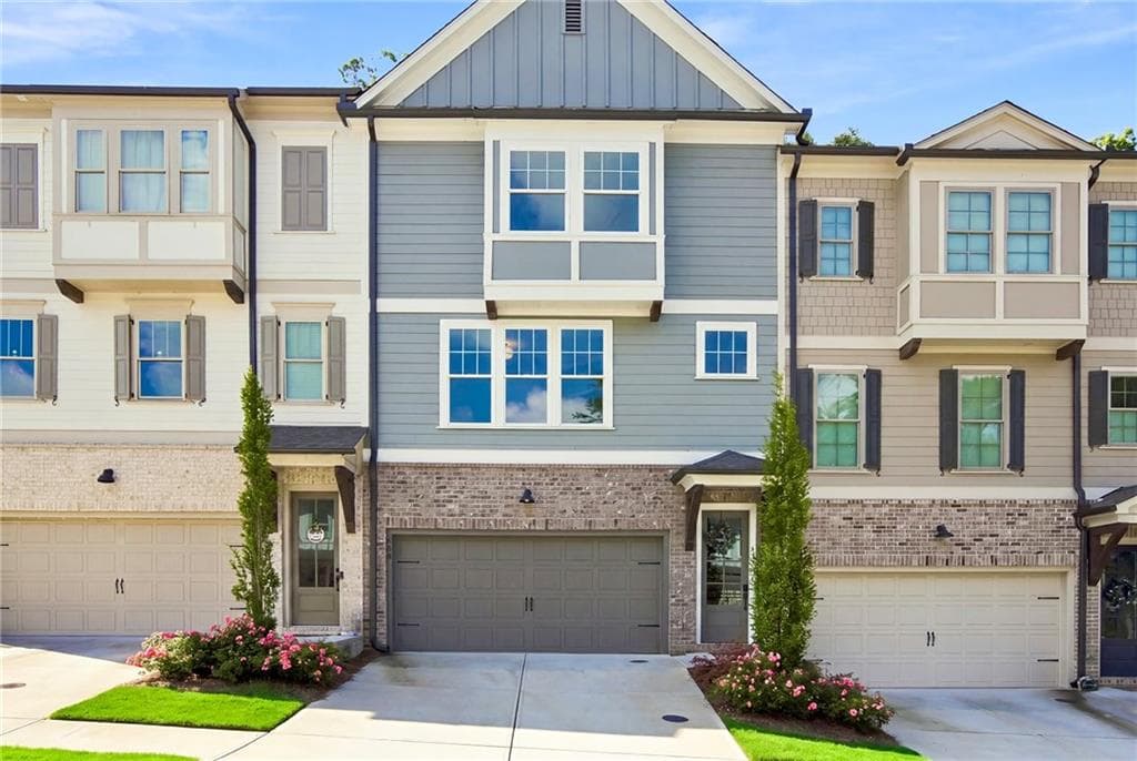 4 bedroom, 4 bathroom, 2,676 sq ft townhouse for sale at 238 Retreat Lane, Canton, GA 30114