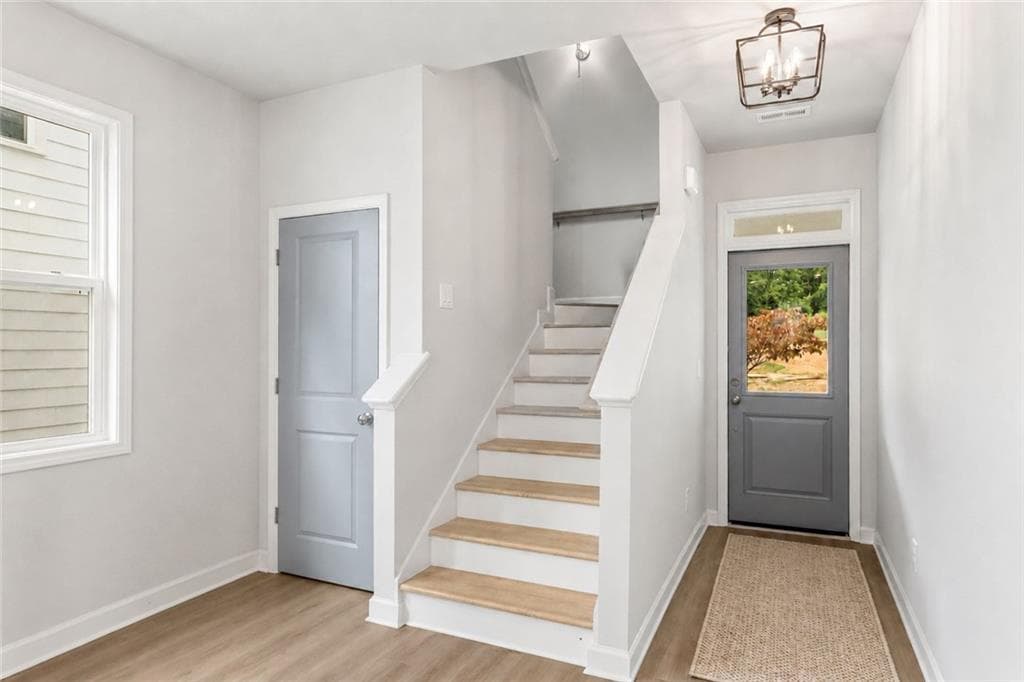 3 bedroom, 3 bathroom, 2,106 sq ft single family residence for sale at 911 East Green Lane, Clarkston, GA 30021 — photo 8