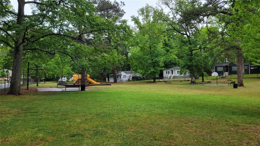 other for sale at 3132 Forrest Hills Drive, Hapeville, GA 30354 — photo 4