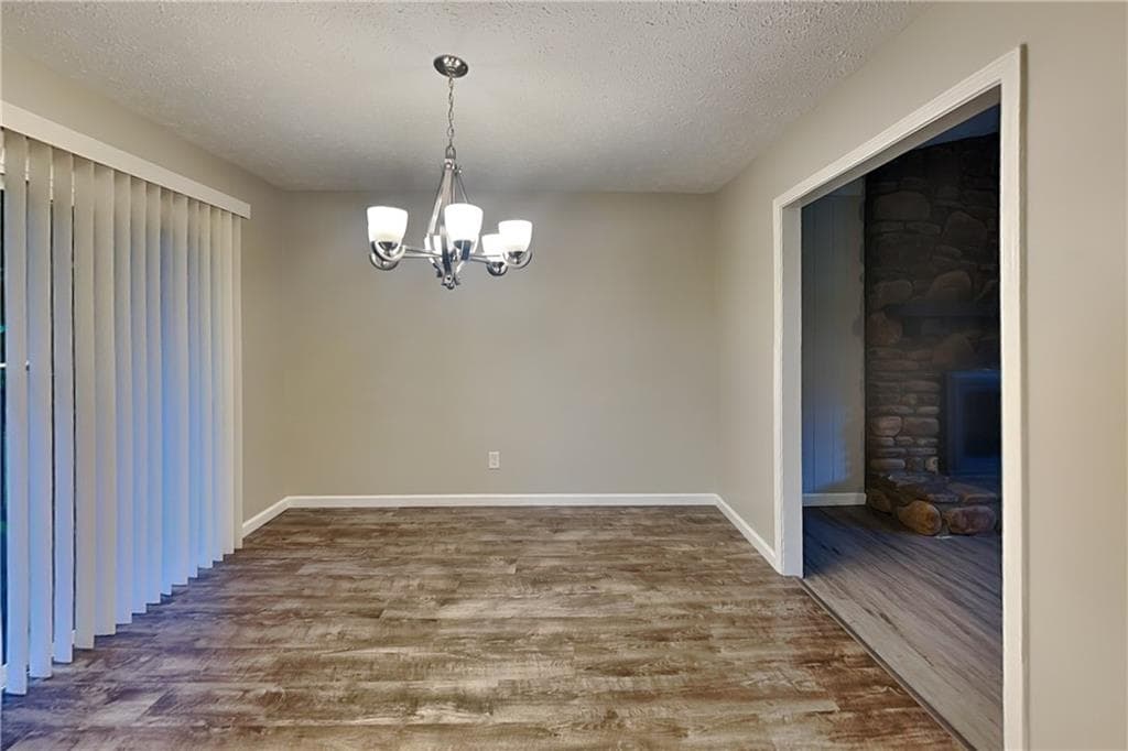 3 bedroom, 2 bathroom, 2,088 sq ft single family residence for rent at 6659 Kellogg Drive, Acworth, GA 30102 for $2,100 a month — photo 7