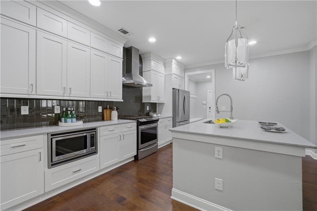4 bedroom, 4 bathroom, 3,028 sq ft single family residence for rent at 2681 Oak Leaf Place, Atlanta, GA 30316 for $3,350 a month — photo 2