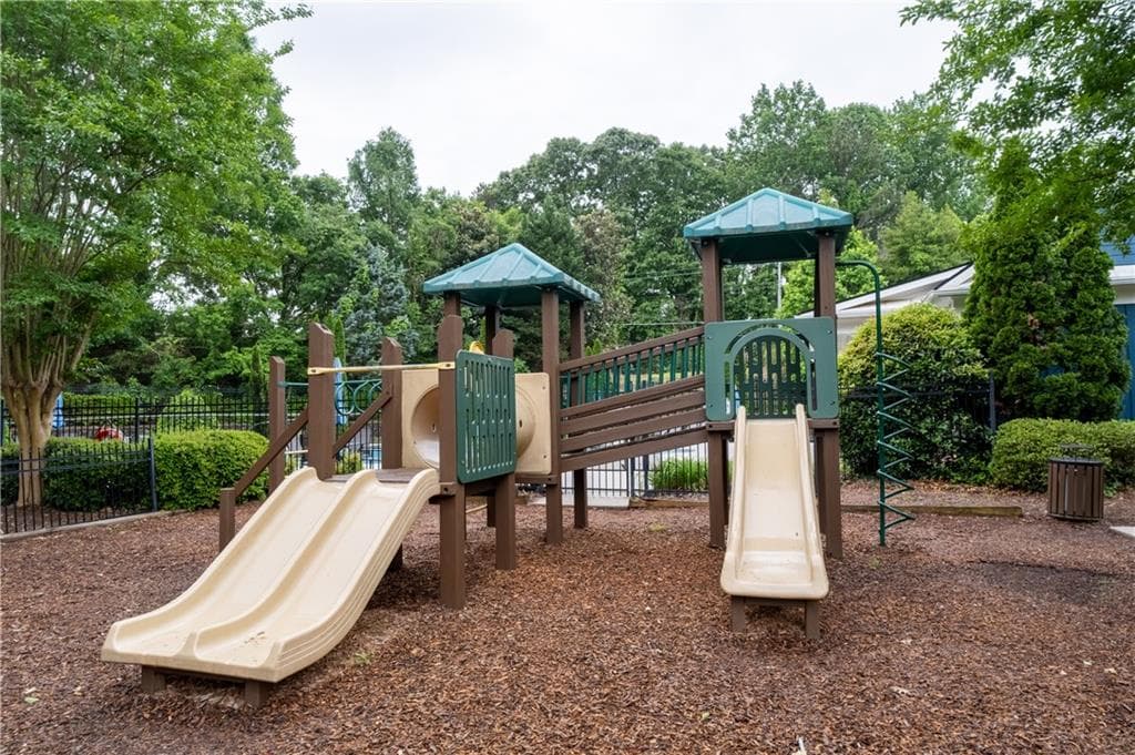 4 bedroom, 4 bathroom, 3,028 sq ft single family residence for rent at 2681 Oak Leaf Place, Atlanta, GA 30316 for $3,350 a month — photo 10
