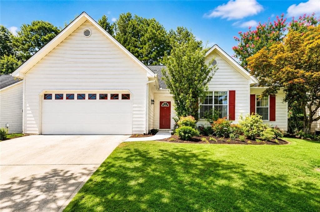 3 bedroom, 2 bathroom, 1,462 sq ft single family residence for sale at 705 Allens Landing Drive, Lawrenceville, GA 30045
