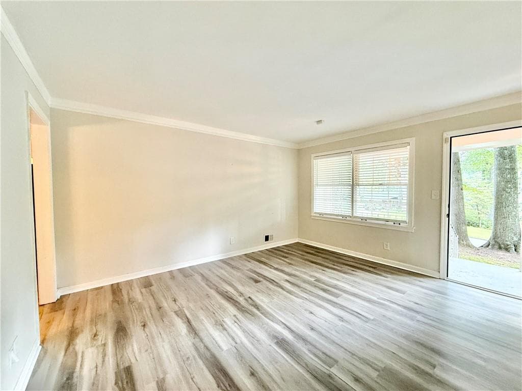 4 bedroom, 3 bathroom, 1,827 sq ft single family residence for rent at 3463 Canadian Way, Tucker, GA 30084 for $2,500 a month — photo 3