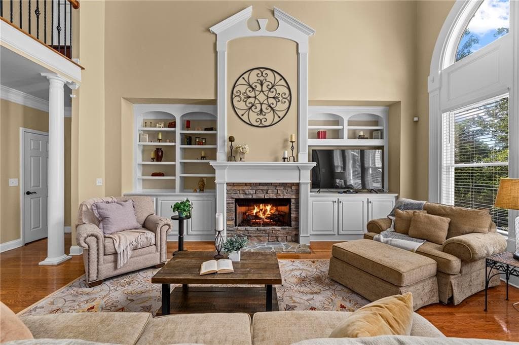 4 bedroom, 4 bathroom, 3,366 sq ft single family residence under contract at 325 N Brooke Drive, Canton, GA 30115 — photo 2