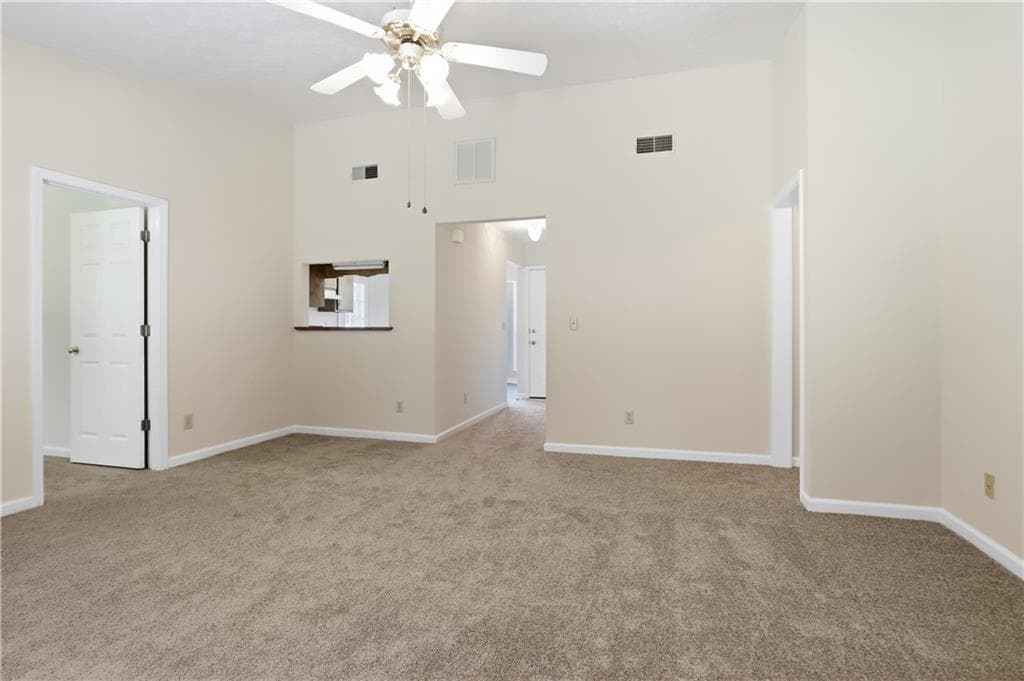3 bedroom, 2 bathroom, 1,275 sq ft single family residence under contract at 7 Frances Drive, Rome, GA 30165 — photo 5