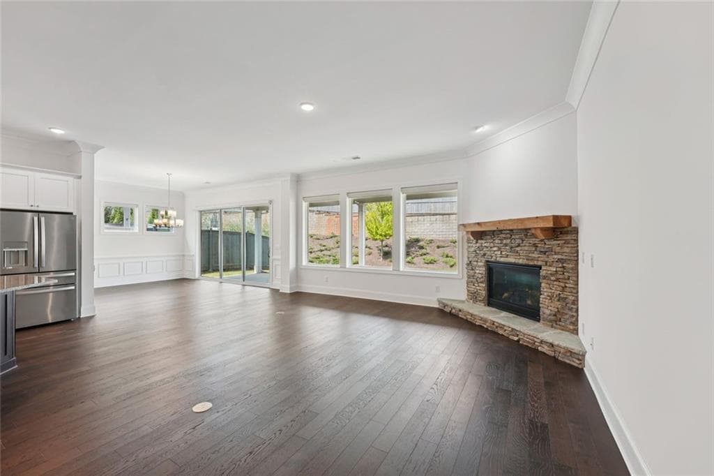 3 bedroom, 3 bathroom, 2,480 sq ft single family residence for sale at 716 Elizabeth Trail, Woodstock, GA 30189 — photo 9