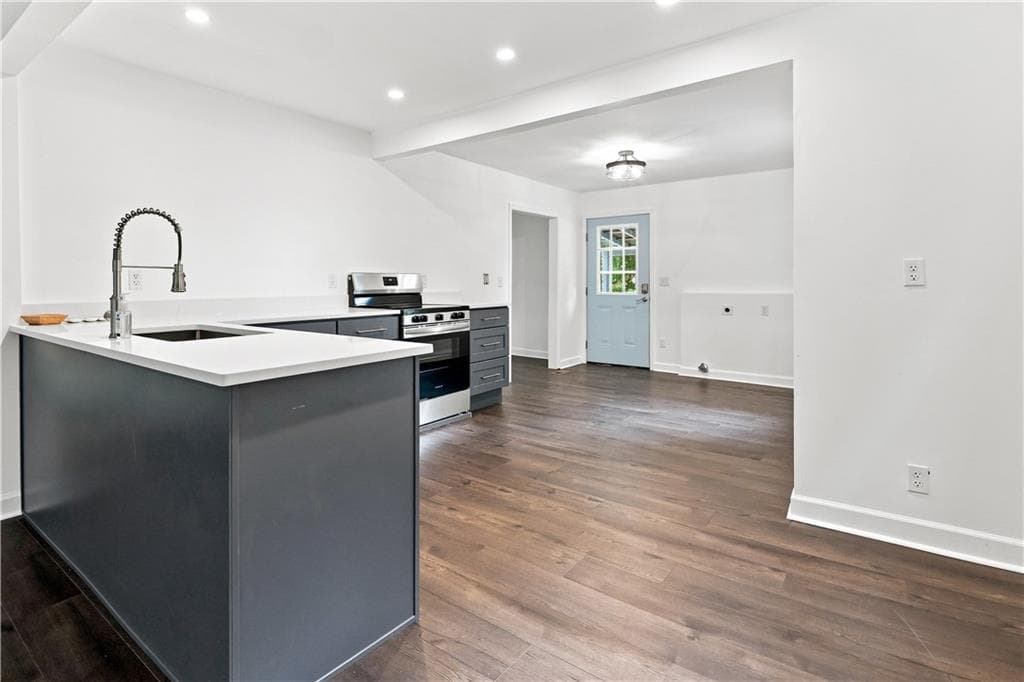 3 bedroom, 1 bathroom, 888 sq ft single family residence for sale at 3617 Winland Drive, Dalton, GA 30721 — photo 6