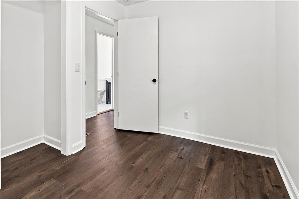 3 bedroom, 1 bathroom, 888 sq ft single family residence for sale at 3617 Winland Drive, Dalton, GA 30721 — photo 7
