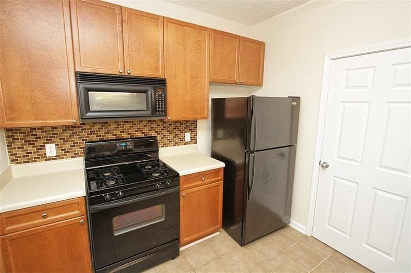 2 bedroom, 3 bathroom condominium for rent at 3500 Sweetwater Road 312, Duluth, GA 30096 for $2,200 a month — photo 10