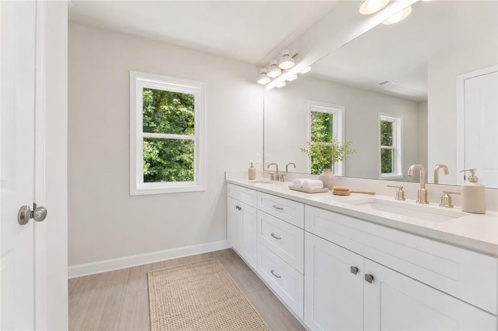 3 bedroom, 3 bathroom, 1,876 sq ft single family residence for sale at 3804 Cottage Circle, Tucker, GA 30021 — photo 9