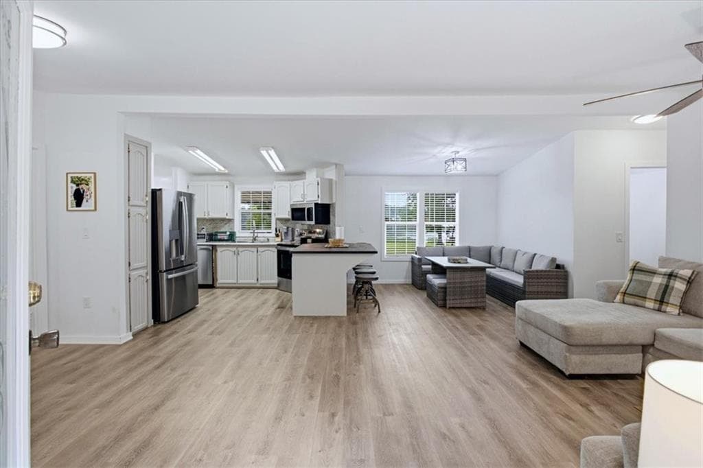 3 bedroom, 2 bathroom, 1,200 sq ft single family residence for sale at 1551 Sugar Creek Trail, Buckhead, GA 30625 — photo 3