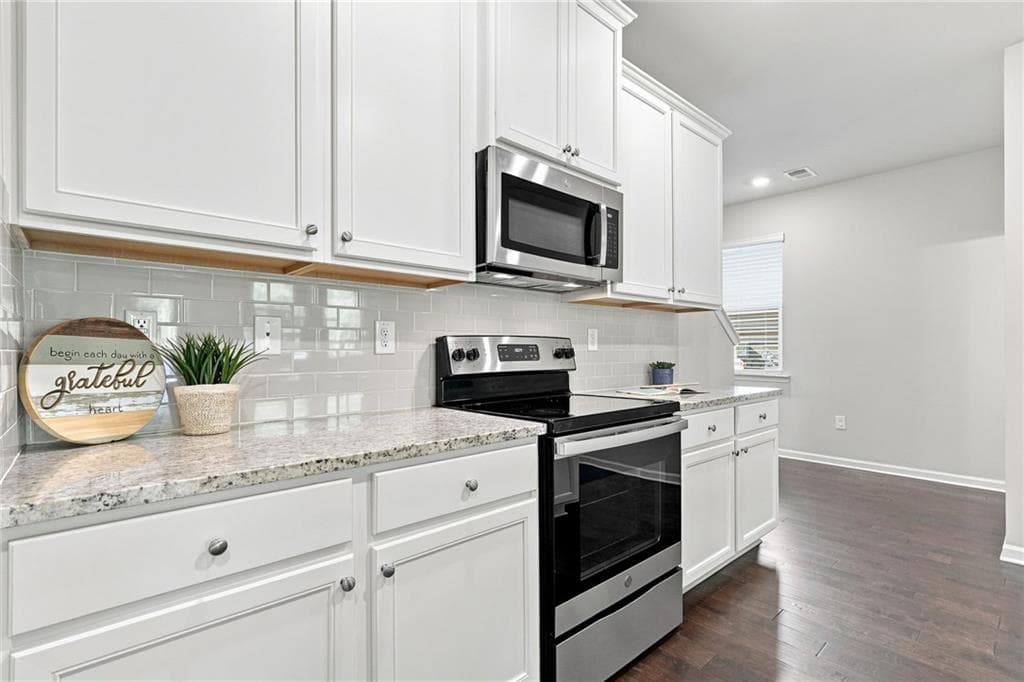 3 bedroom, 3 bathroom, 1,876 sq ft single family residence for sale at 1620 Jacobs Way, Tucker, GA 30083 — photo 8