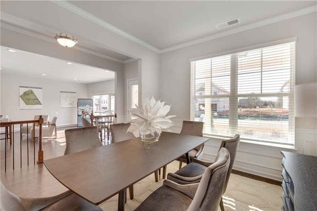 4 bedroom, 3 bathroom, 2,235 sq ft single family residence for sale at 527 Collier Mills Road, Lawrenceville, GA 30045 — photo 3