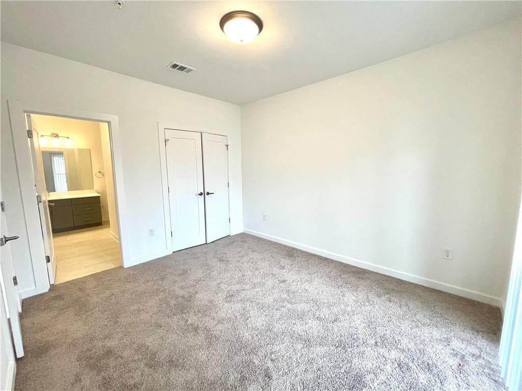 1 bedroom, 1 bathroom, 657 sq ft condominium for sale at 525 Parkway Drive 313, Atlanta, GA 30308 — photo 8