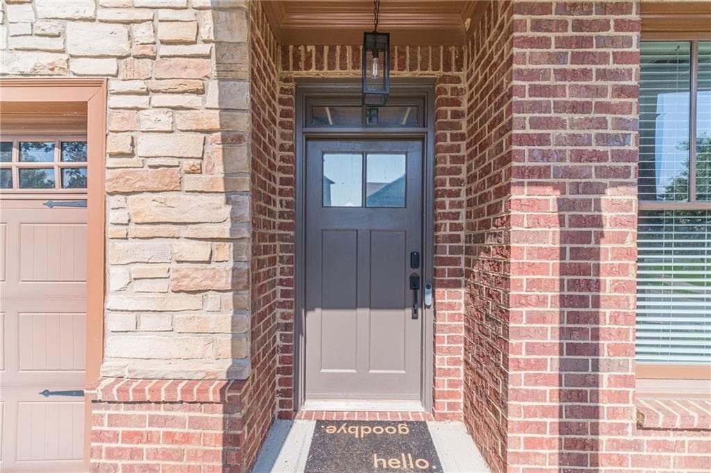4 bedroom, 4 bathroom, 2,834 sq ft single family residence for sale at 2073 Millcrest Drive, Hoschton, GA 30548 — photo 8