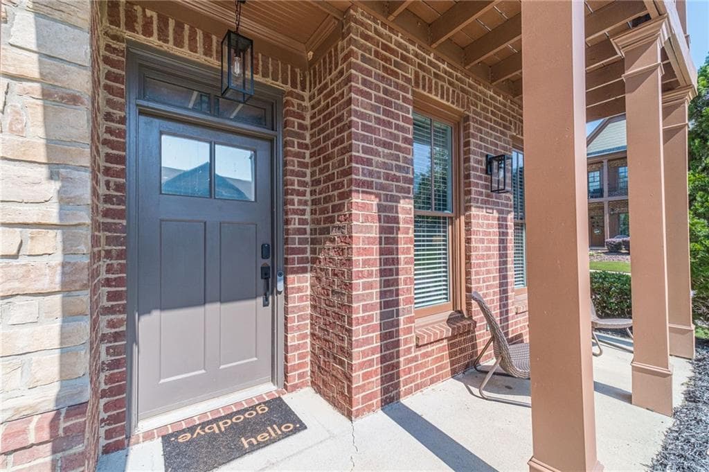 4 bedroom, 4 bathroom, 2,834 sq ft single family residence for sale at 2073 Millcrest Drive, Hoschton, GA 30548 — photo 9