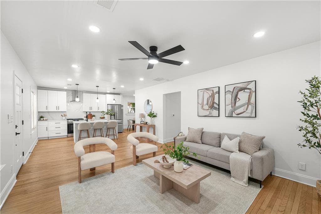 3 bedroom, 3 bathroom, 1,789 sq ft single family residence under contract at 1023 Byron Drive, Atlanta, GA 30310 — photo 7