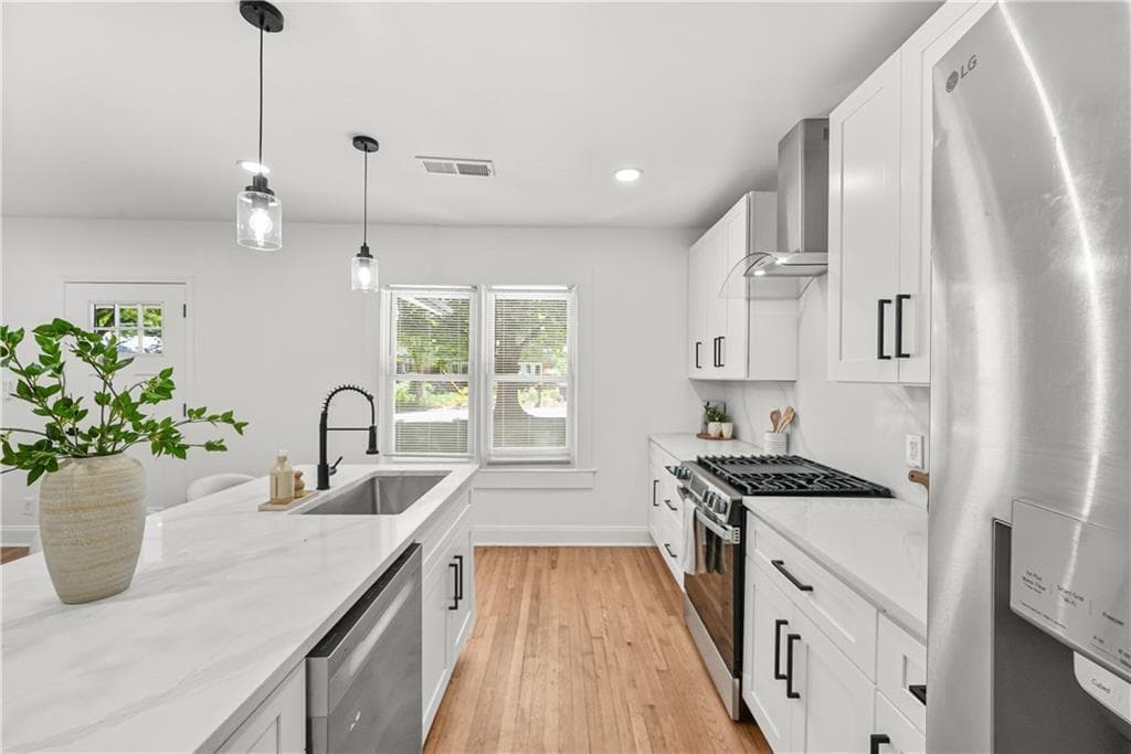 3 bedroom, 3 bathroom, 1,789 sq ft single family residence under contract at 1023 Byron Drive, Atlanta, GA 30310 — photo 10