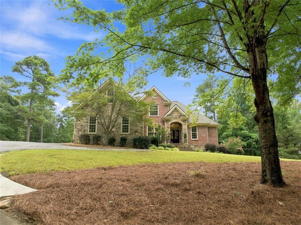 4 bedroom, 3 bathroom, 3,168 sq ft single family residence for sale at 2956 Old Dalton Road, Rome, GA 30165 — photo 2