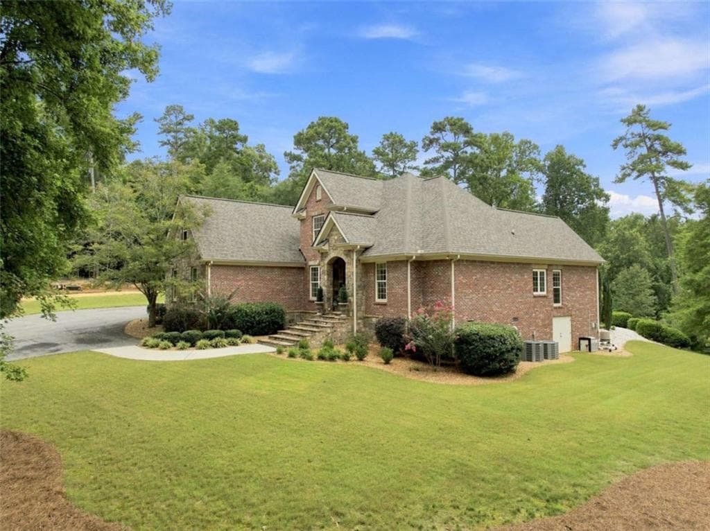 4 bedroom, 3 bathroom, 3,168 sq ft single family residence for sale at 2956 Old Dalton Road, Rome, GA 30165 — photo 3