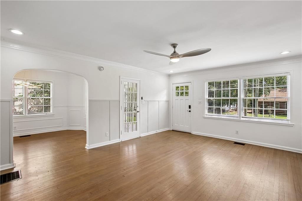 4 bedroom, 2 bathroom, 1,873 sq ft single family residence for rent at 1649 Beecher Street, Atlanta, GA 30310 for $2,400 a month — photo 4