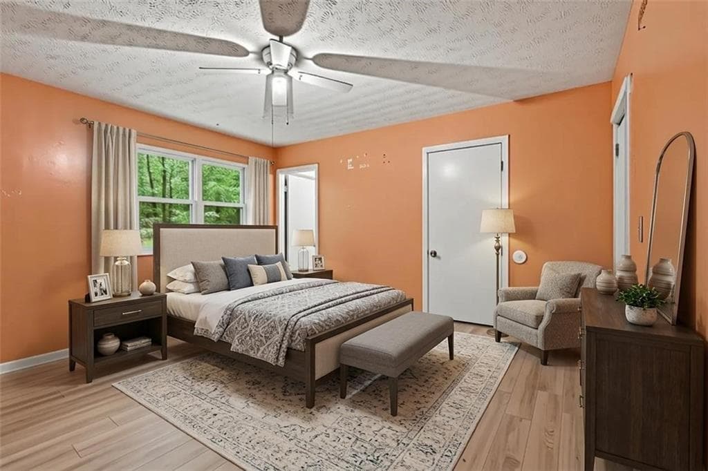 3 bedroom, 2 bathroom, 1,152 sq ft single family residence under contract at 5425 Timor Trail, Lithonia, GA 30038 — photo 4