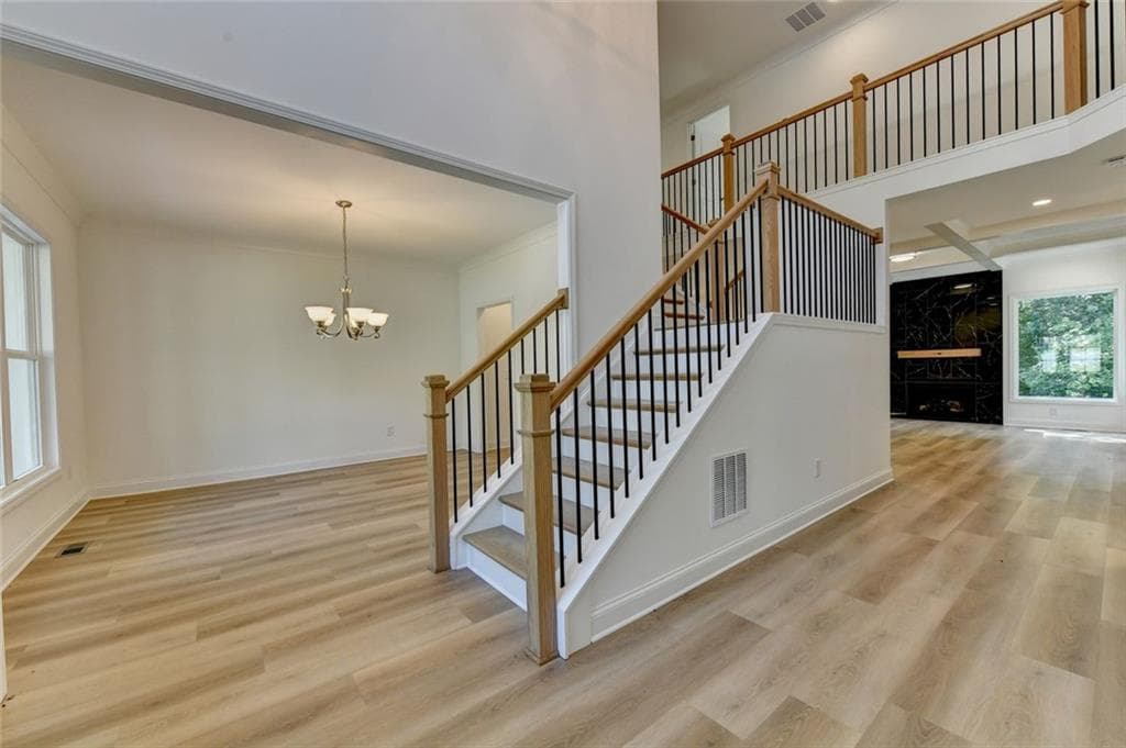 5 bedroom, 4 bathroom, 3,500 sq ft single family residence for rent at 9135 Fox Trail Lane, Gainesville, GA 30506 for $3,500 a month — photo 3